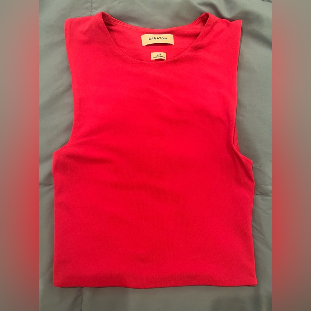 Sleeveless Crewneck Tank Top - Bright Pink